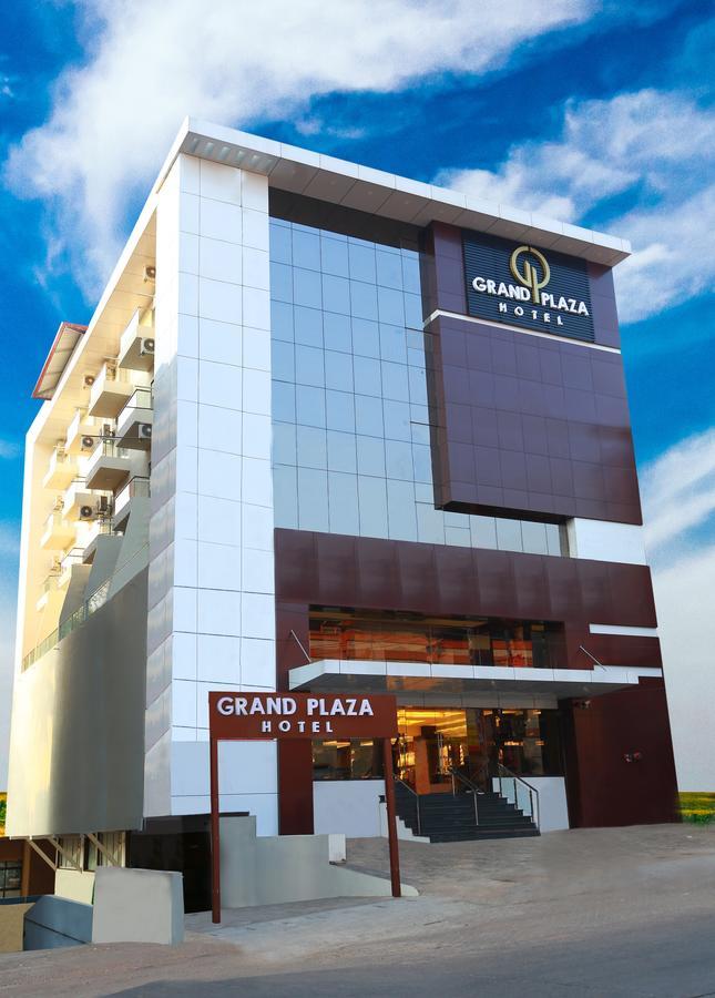 Grand Plaza Hotel Mangalore Eksteriør billede